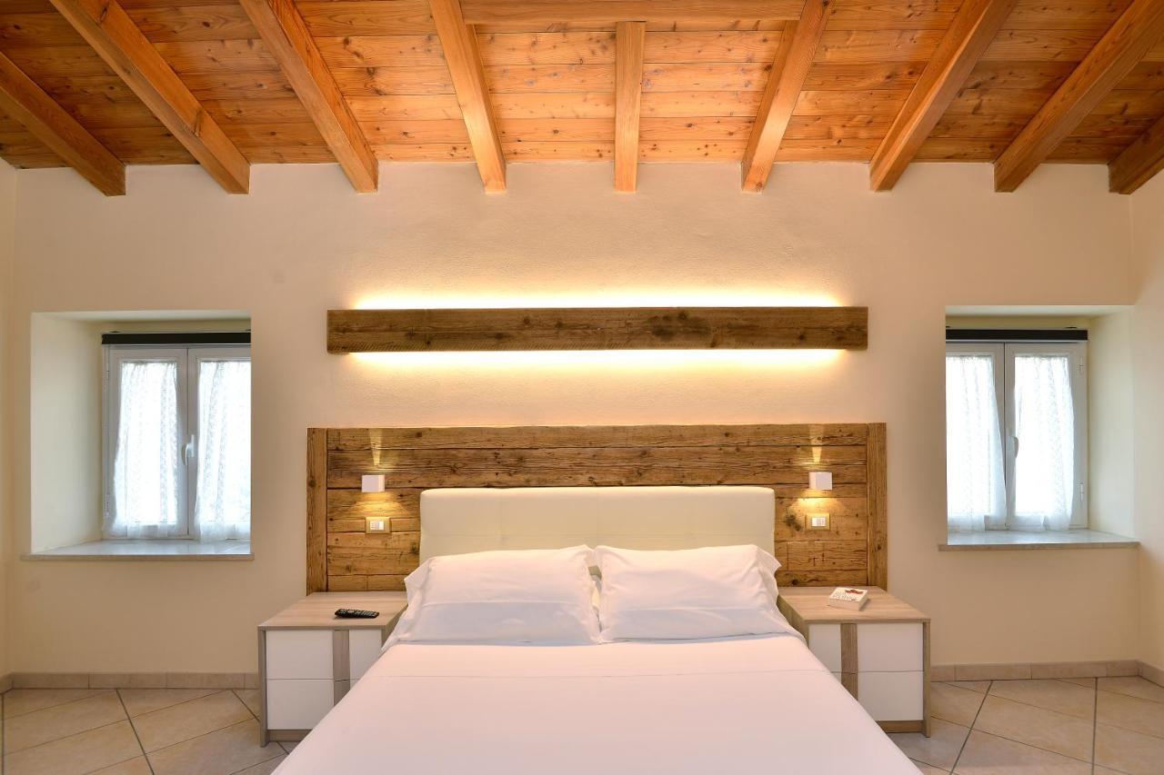Antiche Rive Holidays Apartments Saló Exterior foto